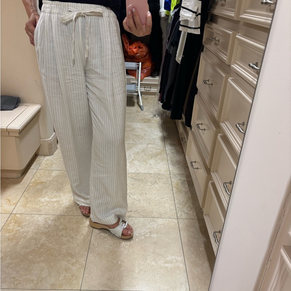Mid-Rise Drawstring Striped White & Black Stripe Pants -S